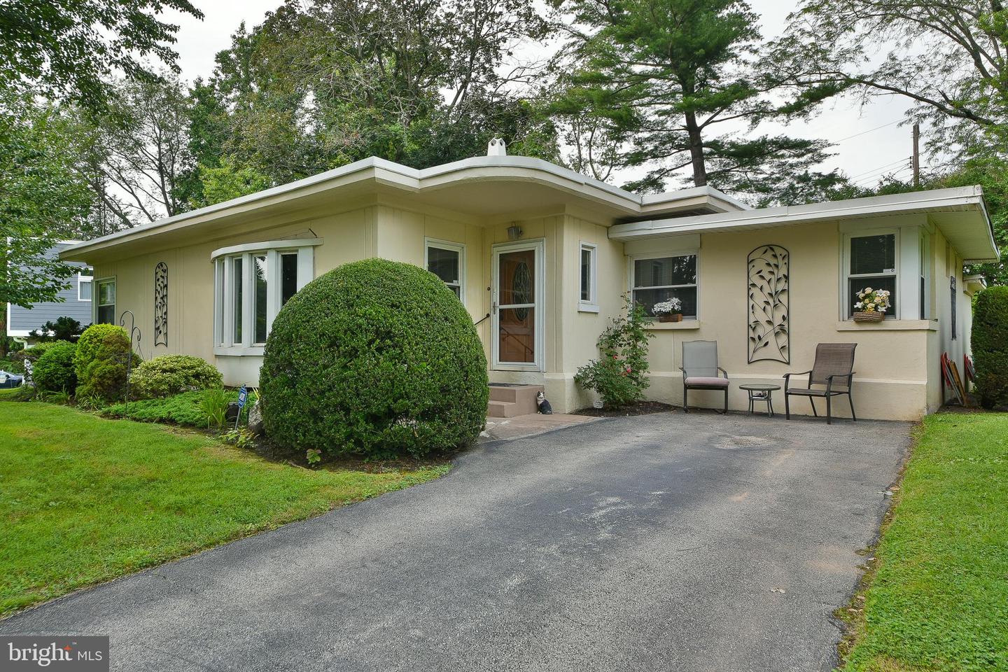 8109 Hull Drive, Wyndmoor