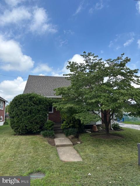 463 Forrest, Norristown