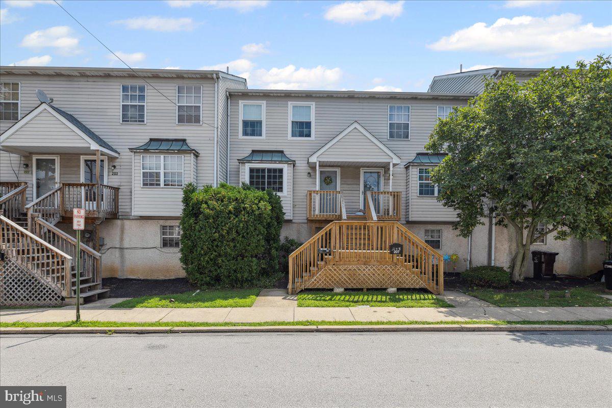 205 Mill Street, Bridgeport