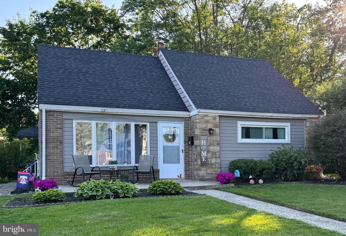10 Park Drive, Eagleville