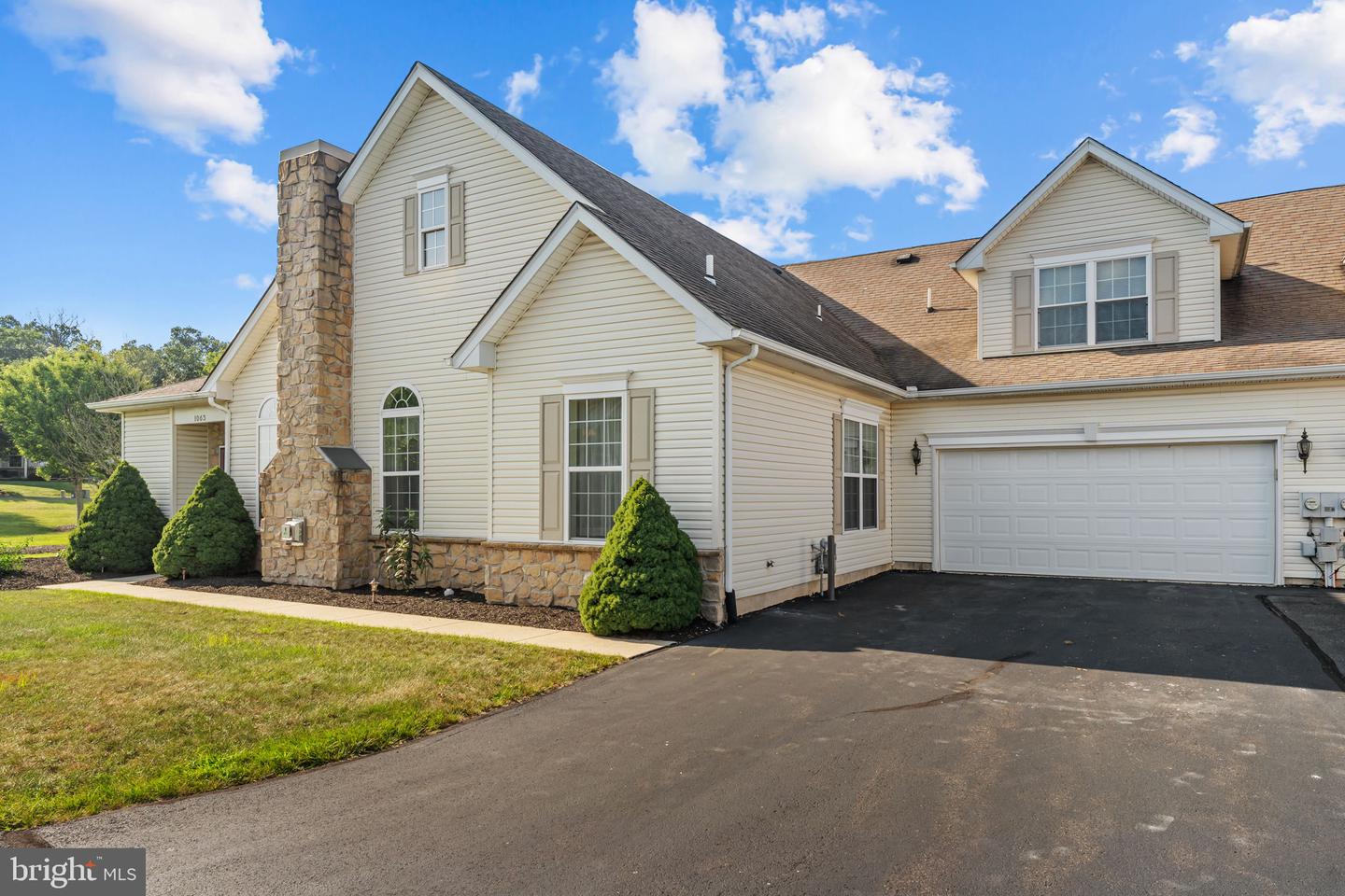 1063 Bordeaux Lane, Pennsburg