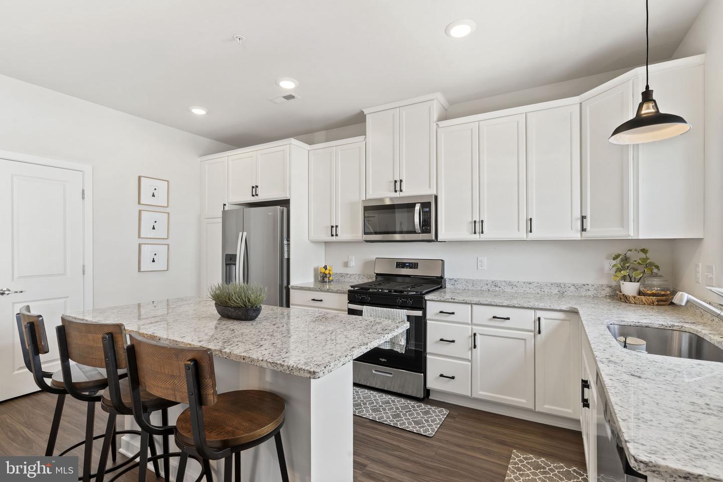 75 E 4th Street #a, Bridgeport