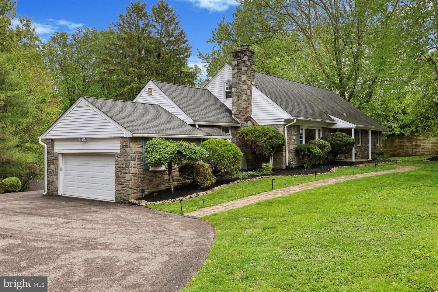 527 Conshohocken State Road, Gladwyne