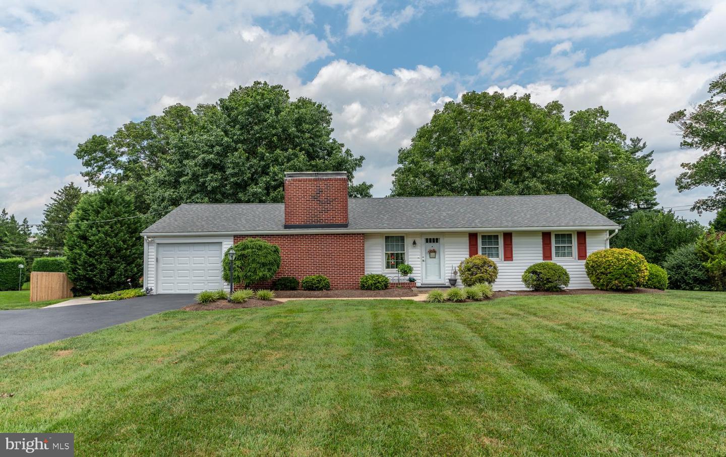 41 College Avenue, Trappe