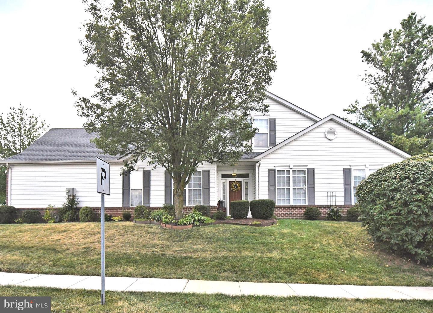 2 Newbury Way, Lansdale