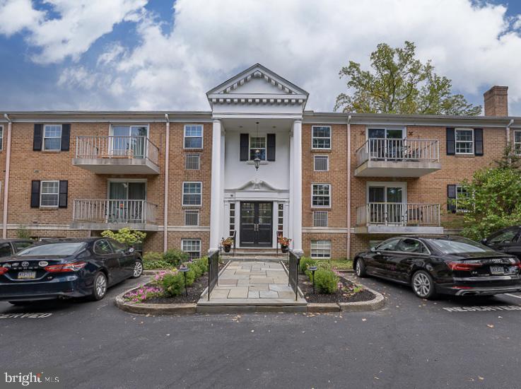 919 W Montgomery Avenue #2-5, Bryn Mawr