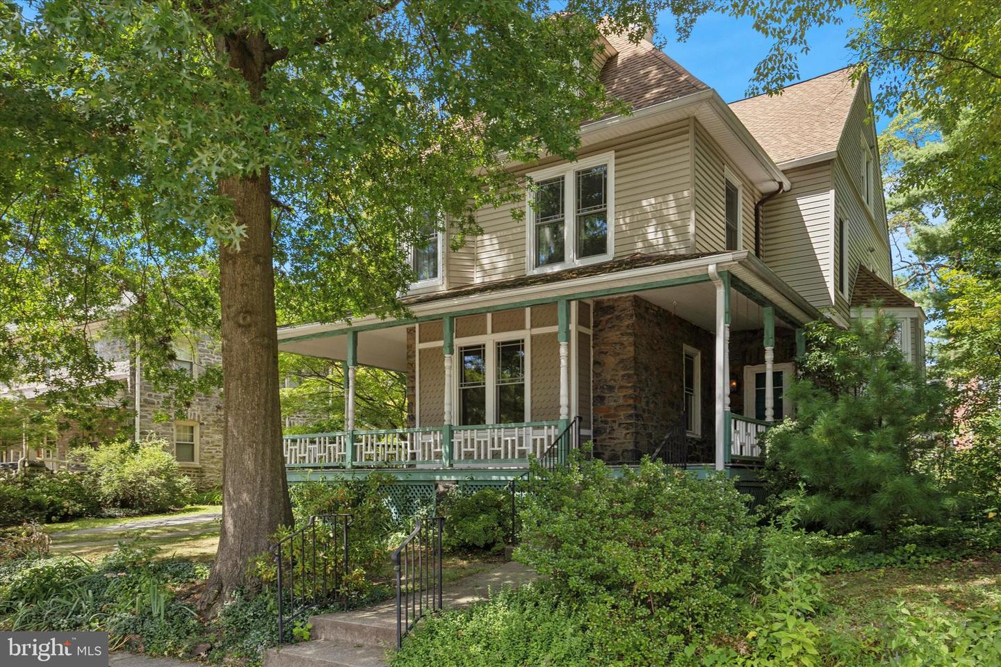 205 Woodside Avenue, Narberth