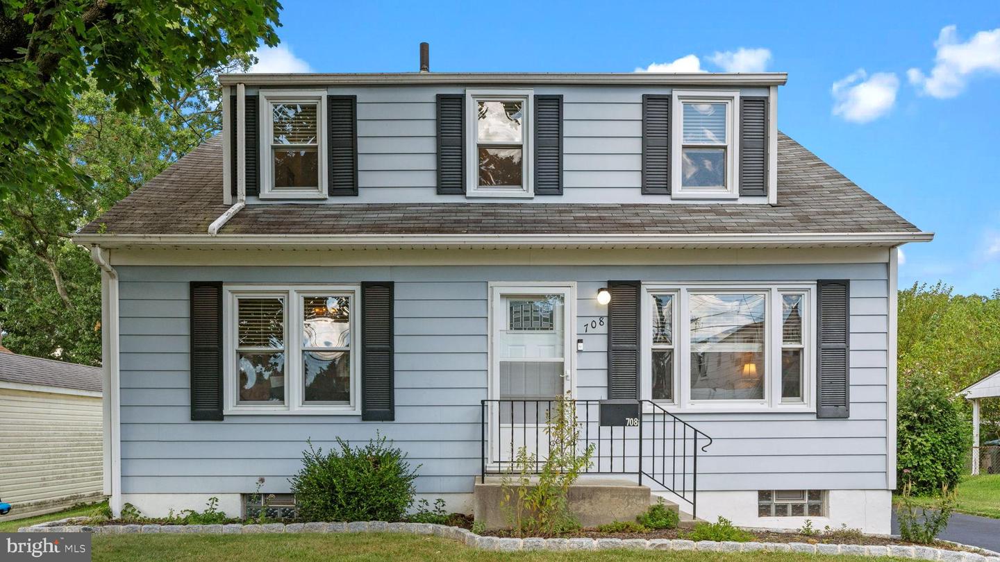708 Monroe Avenue, Glenside