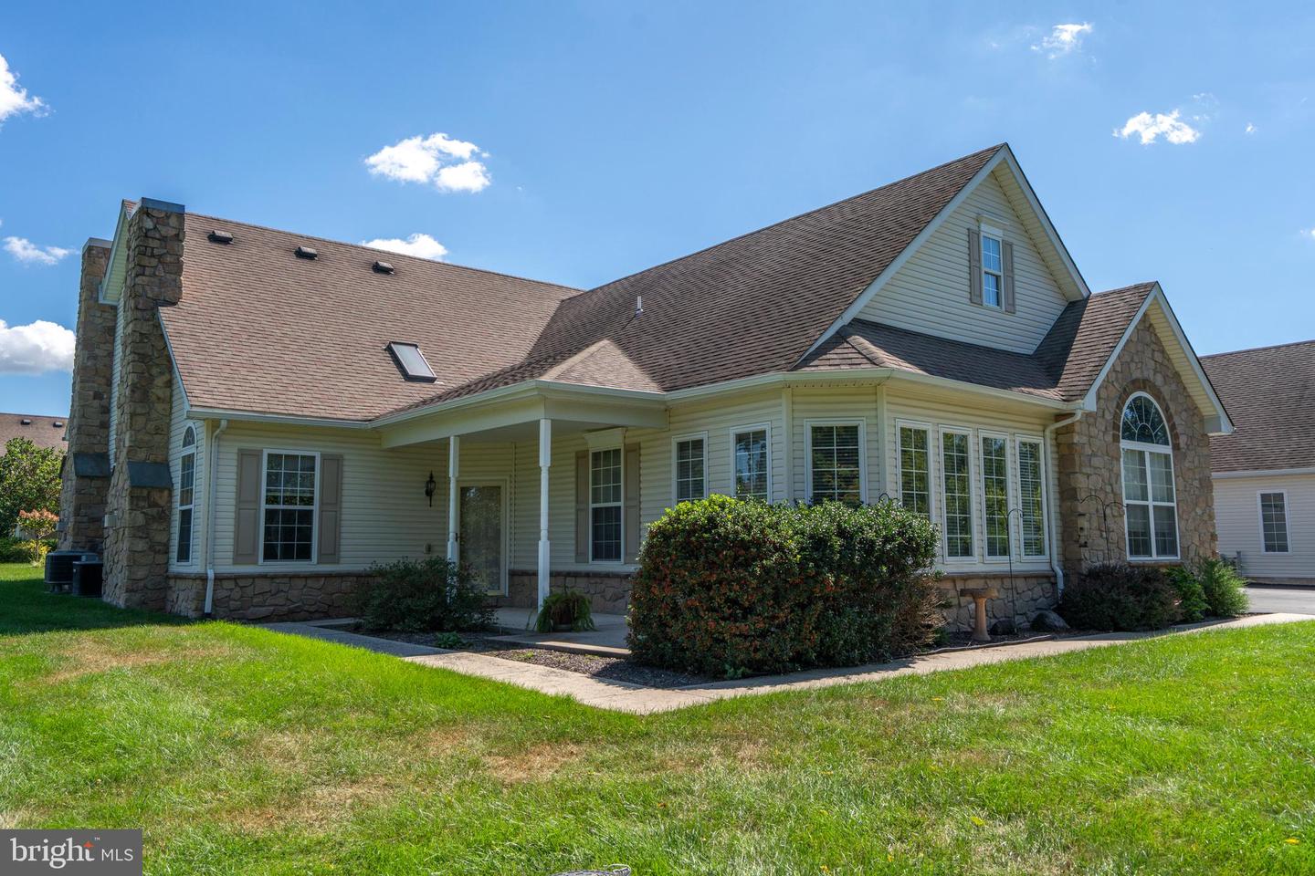 1127 Burgundy Circle, Pennsburg