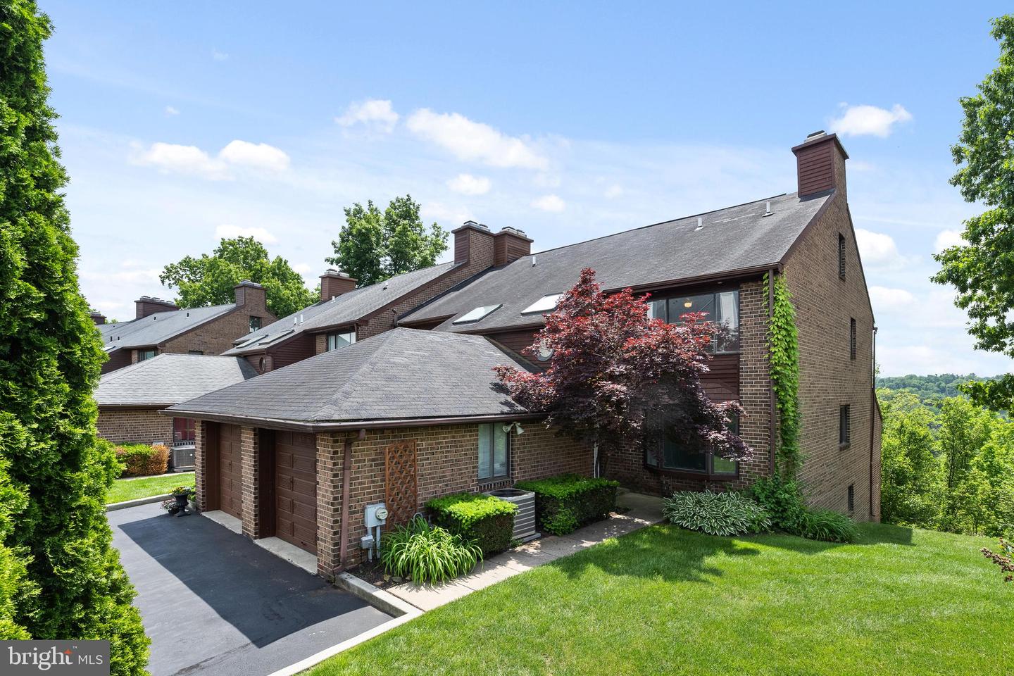 105 Timothy Circle, Wayne