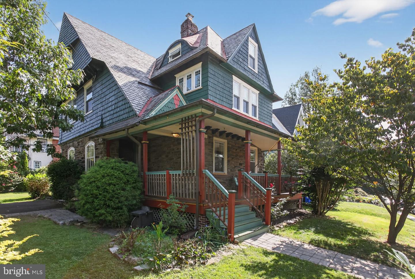 152 Walnut Street, Jenkintown