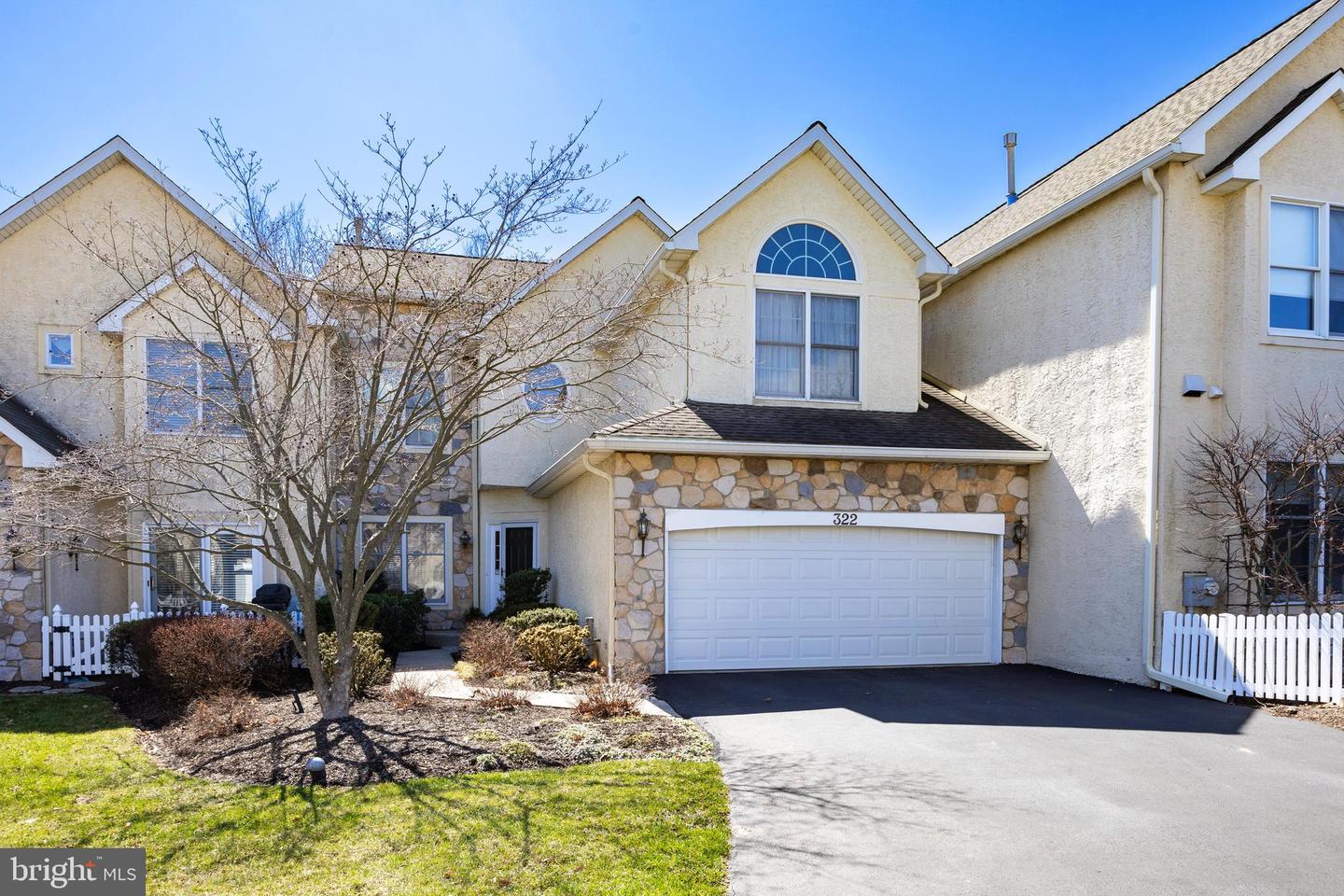 322 Saint Andrews Place, Blue Bell