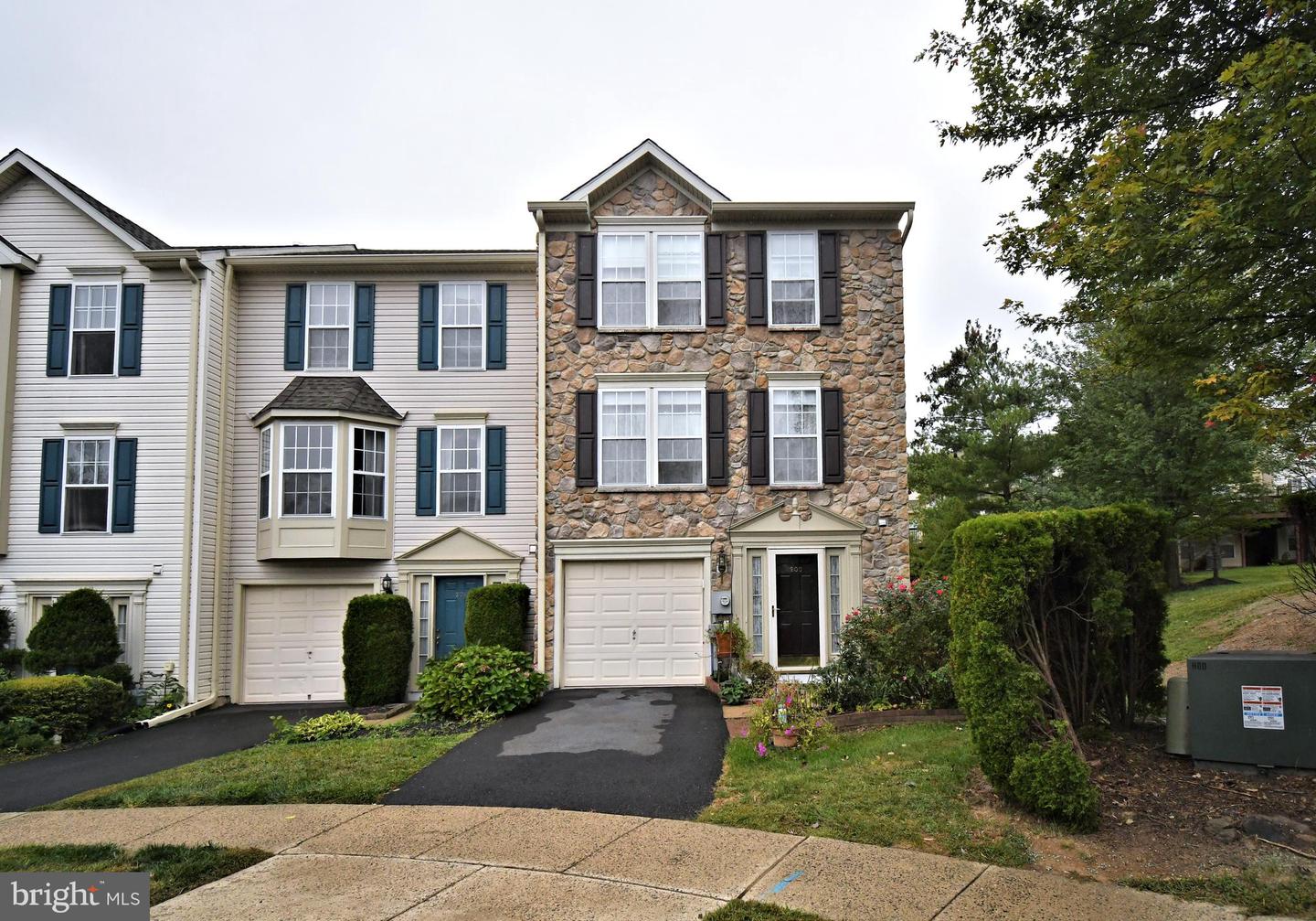 200 Anthony Court, North Wales