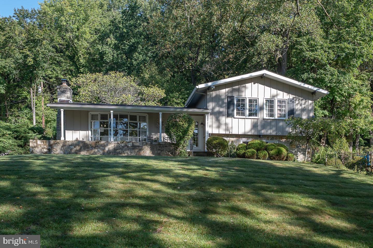 935 Longview Road, King Of Prussia
