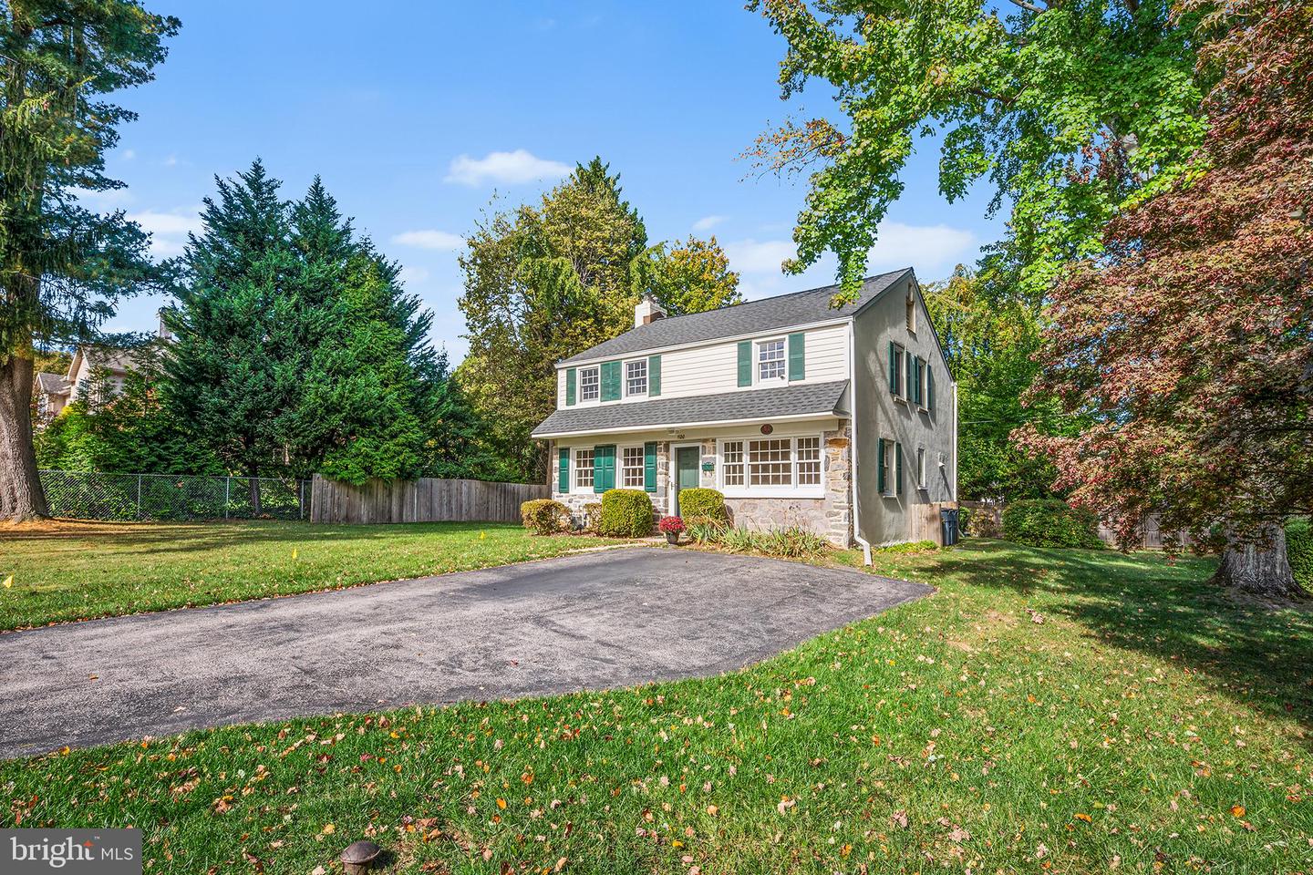 1120 Maplecrest Circle, Gladwyne