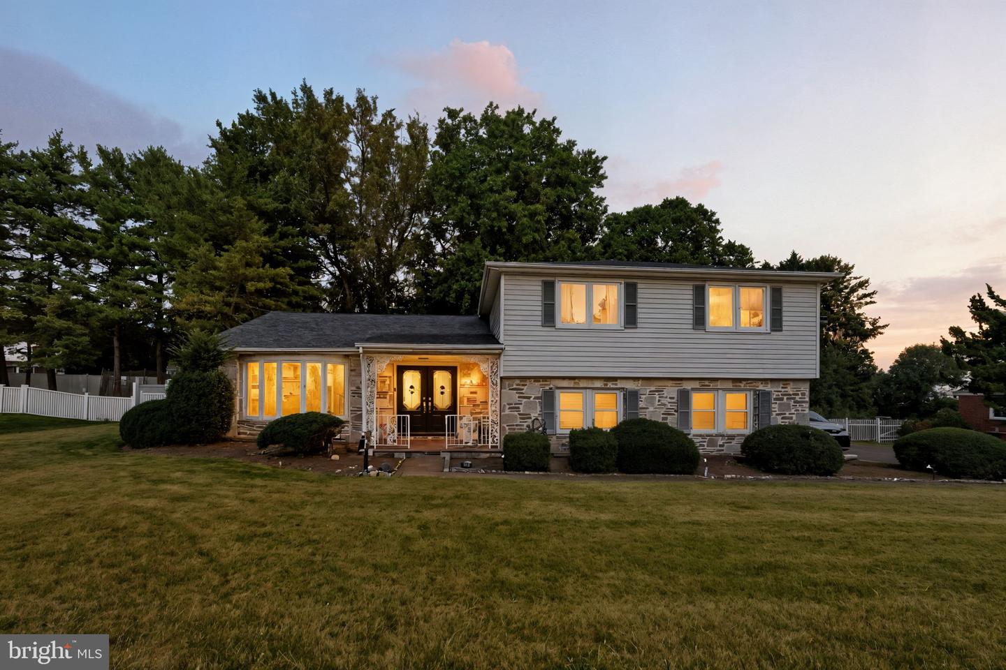 985 Milkweed Lane, Huntingdon Valley