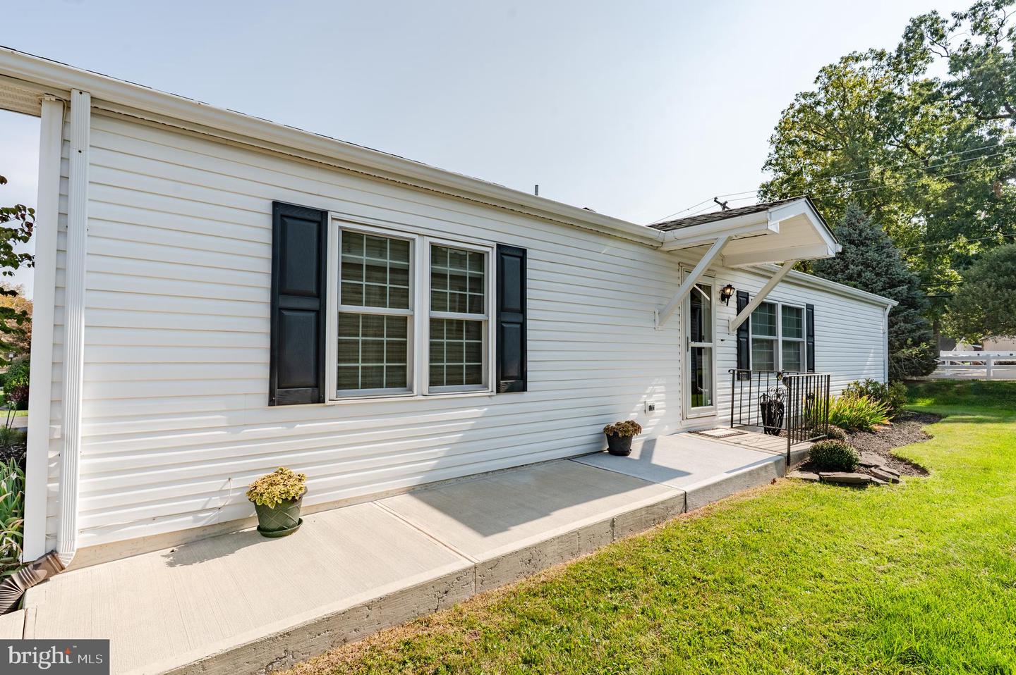 1105 Jfk Drive, North Wales