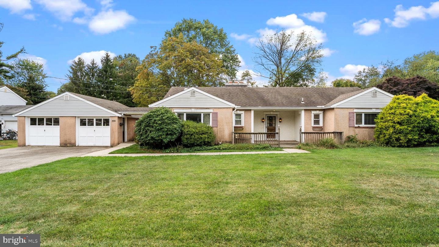 69 Crooked Billet Road, Hatboro