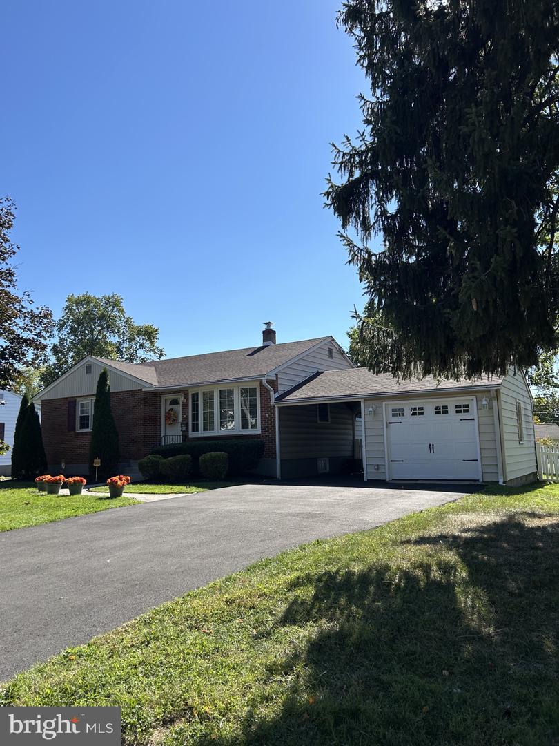 3898 Round Meadow Lane, Hatboro