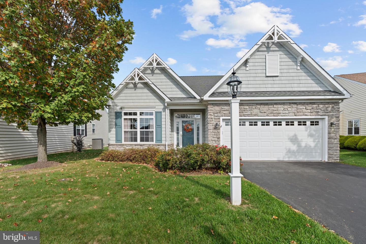 4389 Meadowridge Lane, Collegeville