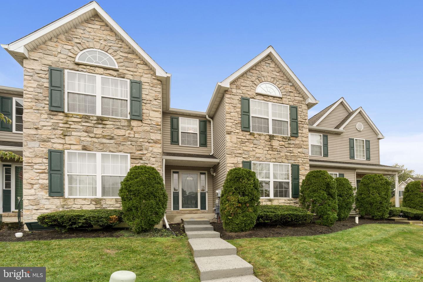 890 Doe Court, Royersford