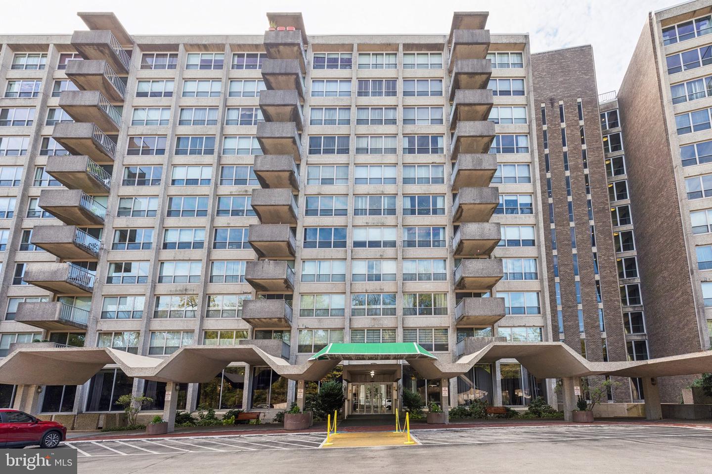 1001 City Avenue #E-706, Wynnewood