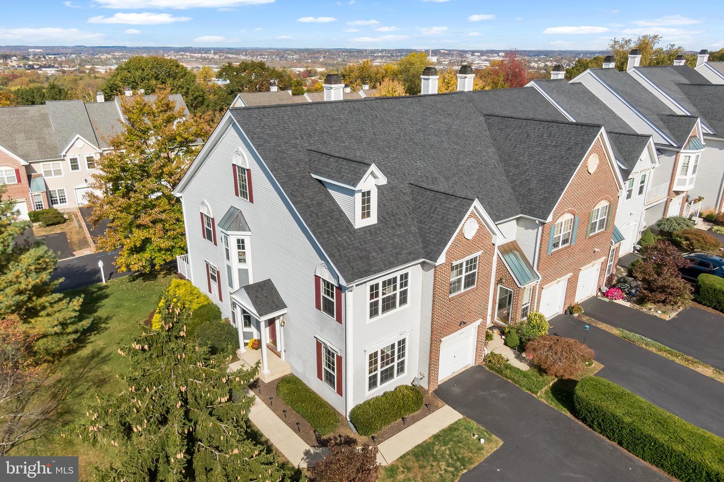 272 Militia Drive, Wayne