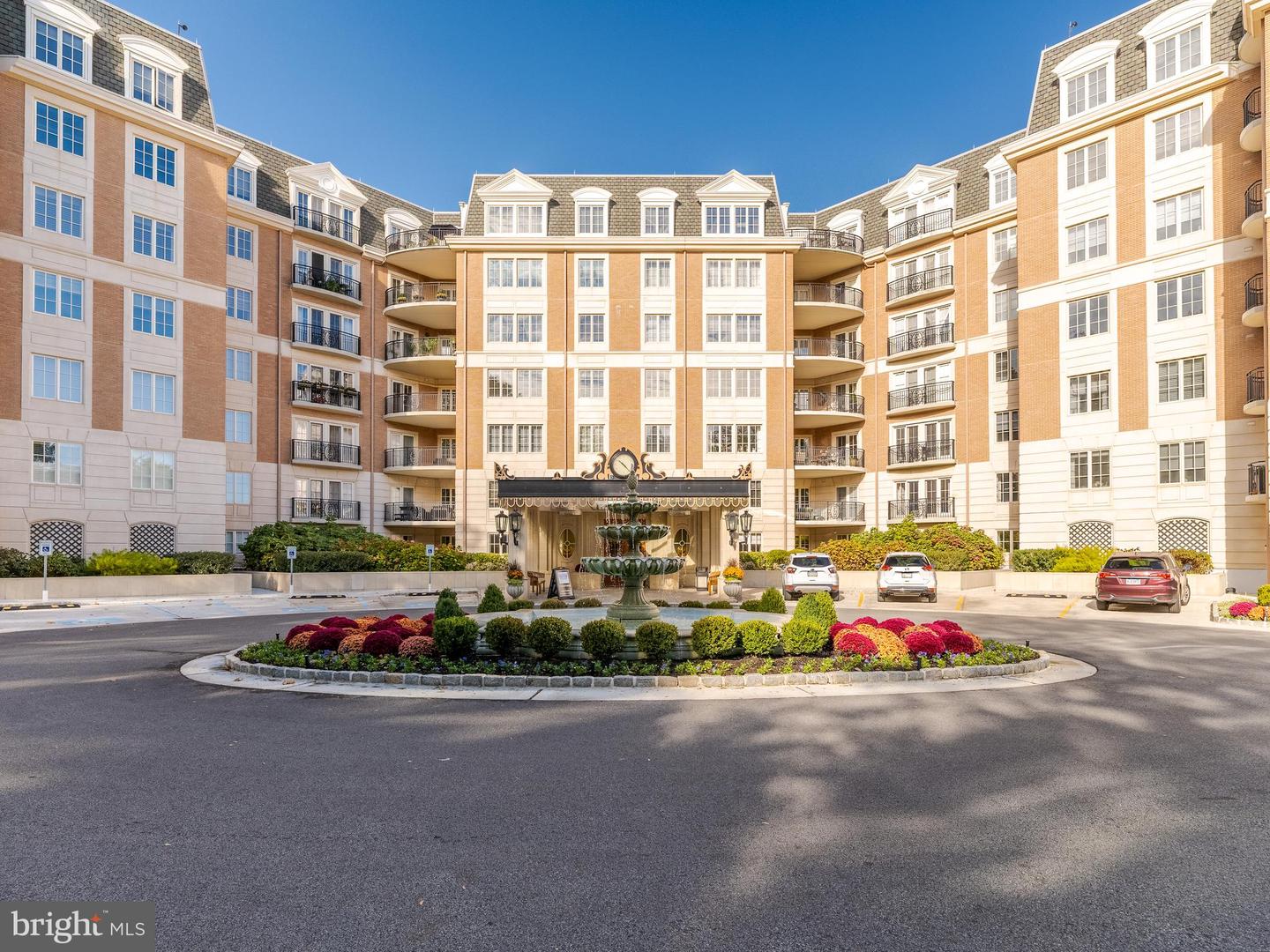 190 Presidential Boulevard #413