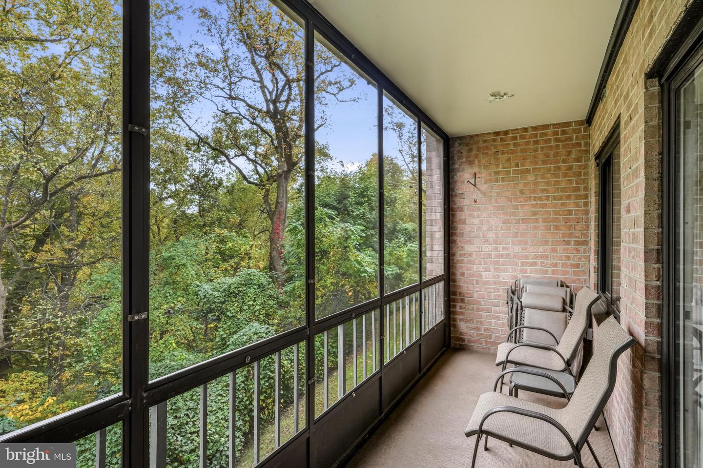 1655 Oakwood 206 Oakwood Drive #condo 206, Penn Valley