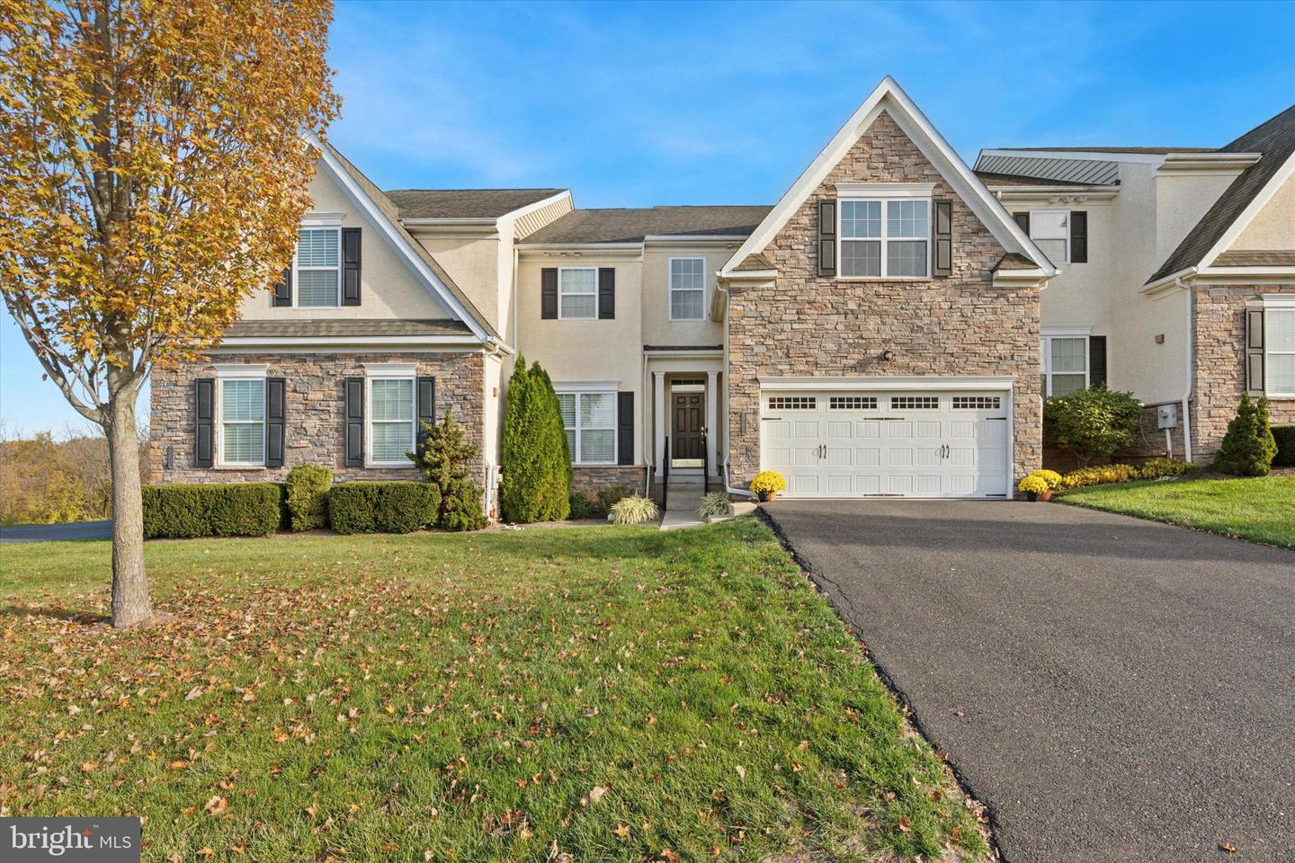 2045 Pleasant Valley Drive, Lansdale