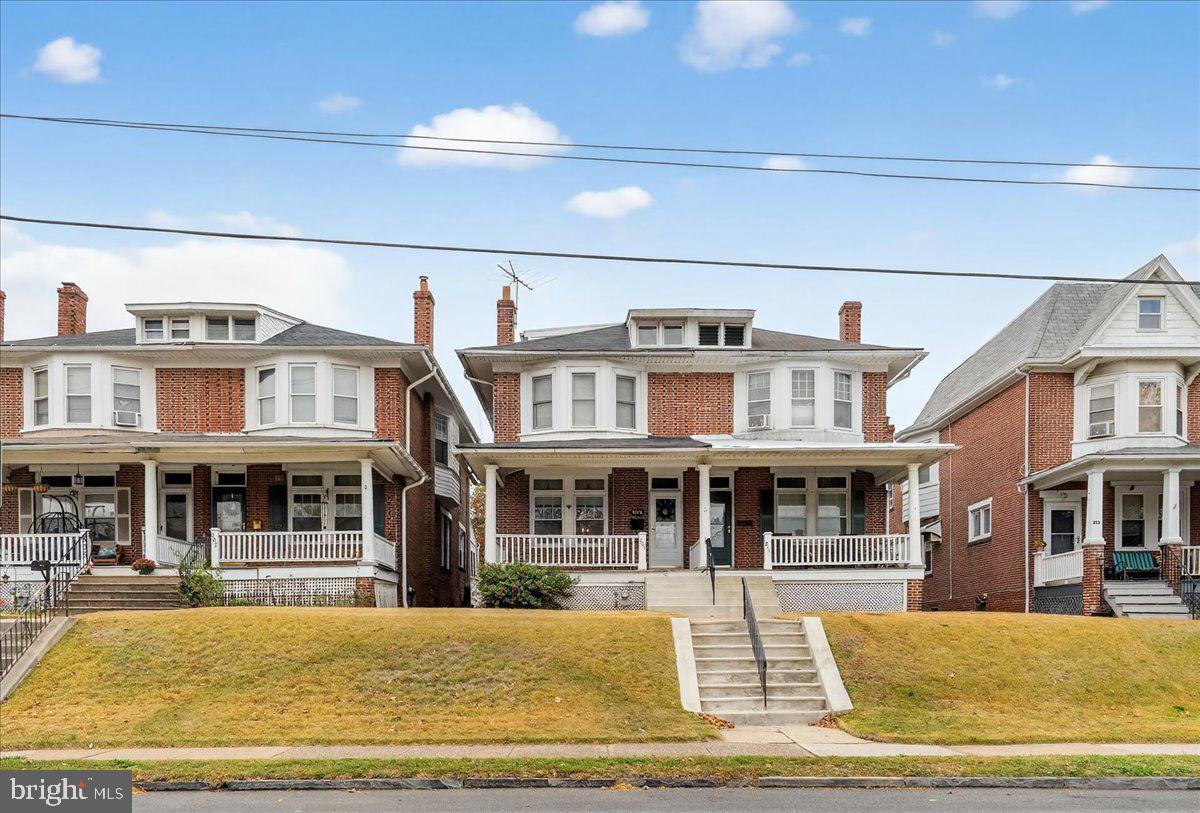 809 Stanbridge Street, Norristown