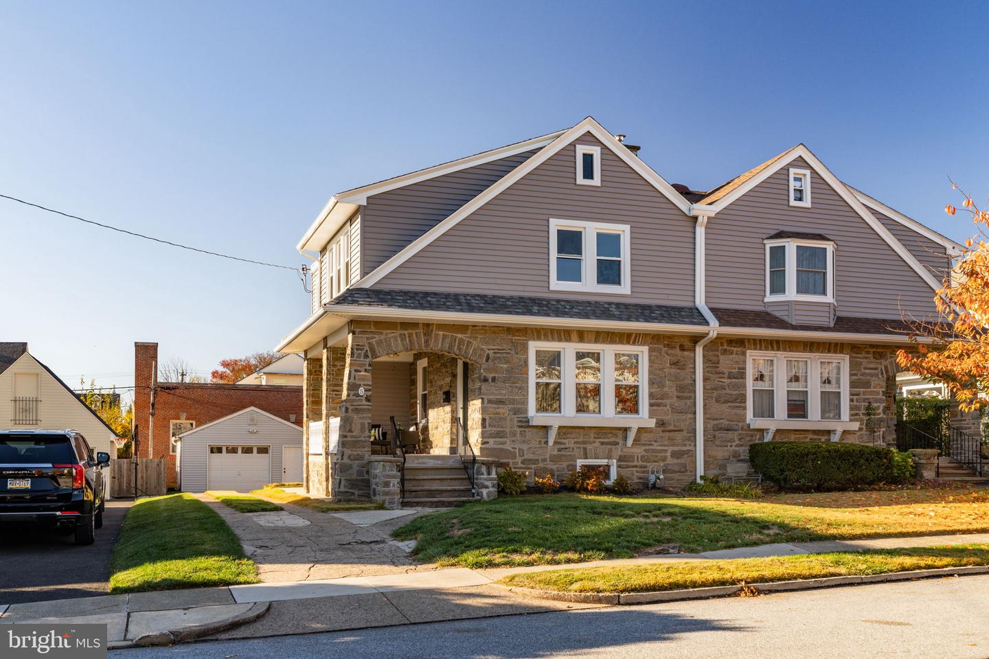 5 Erdenheim Road, Glenside
