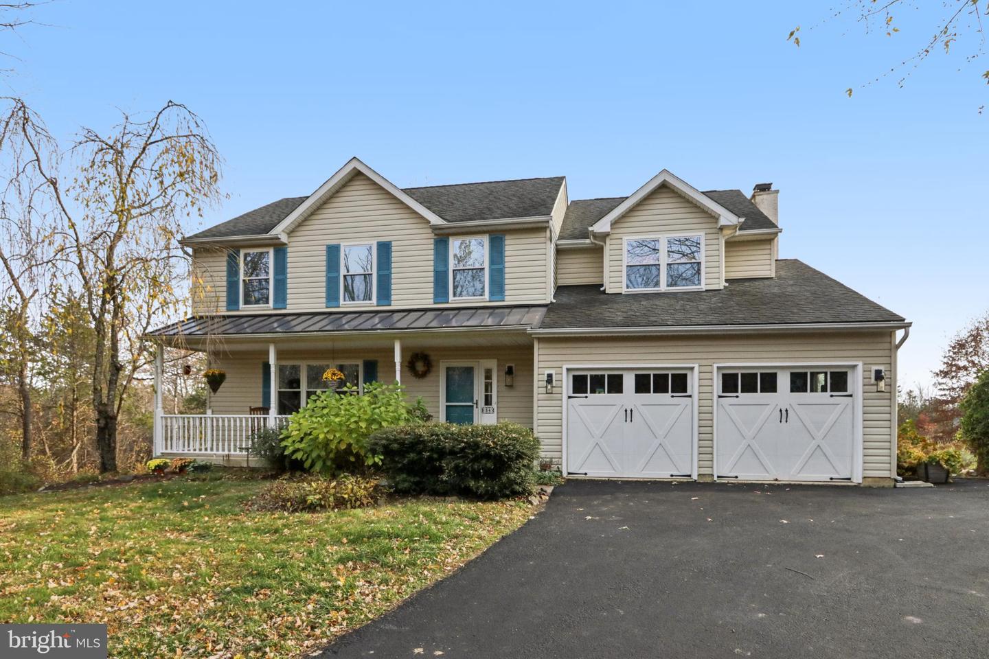 54 S County Line Road, Telford