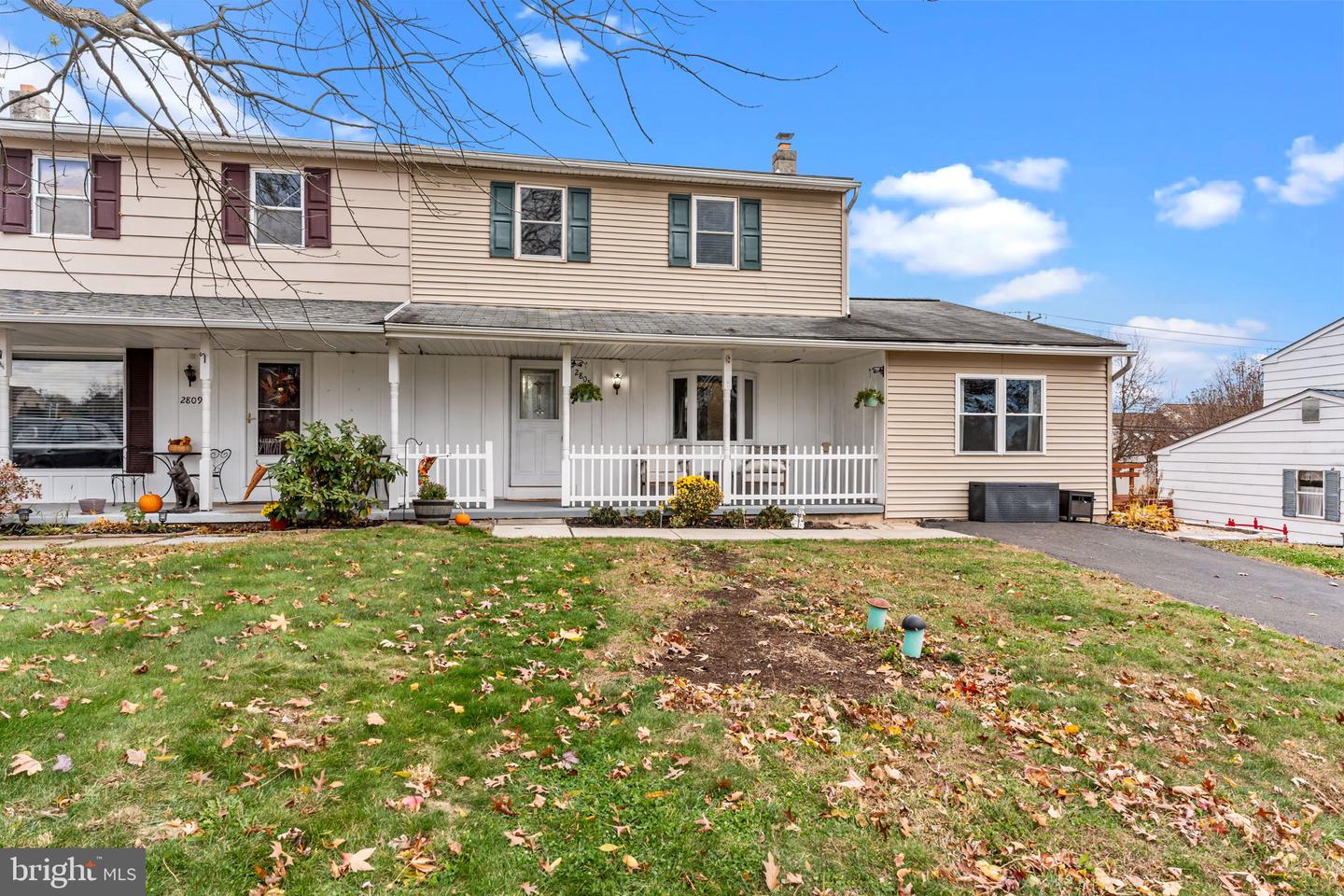 2805 N Ford Drive, Hatfield