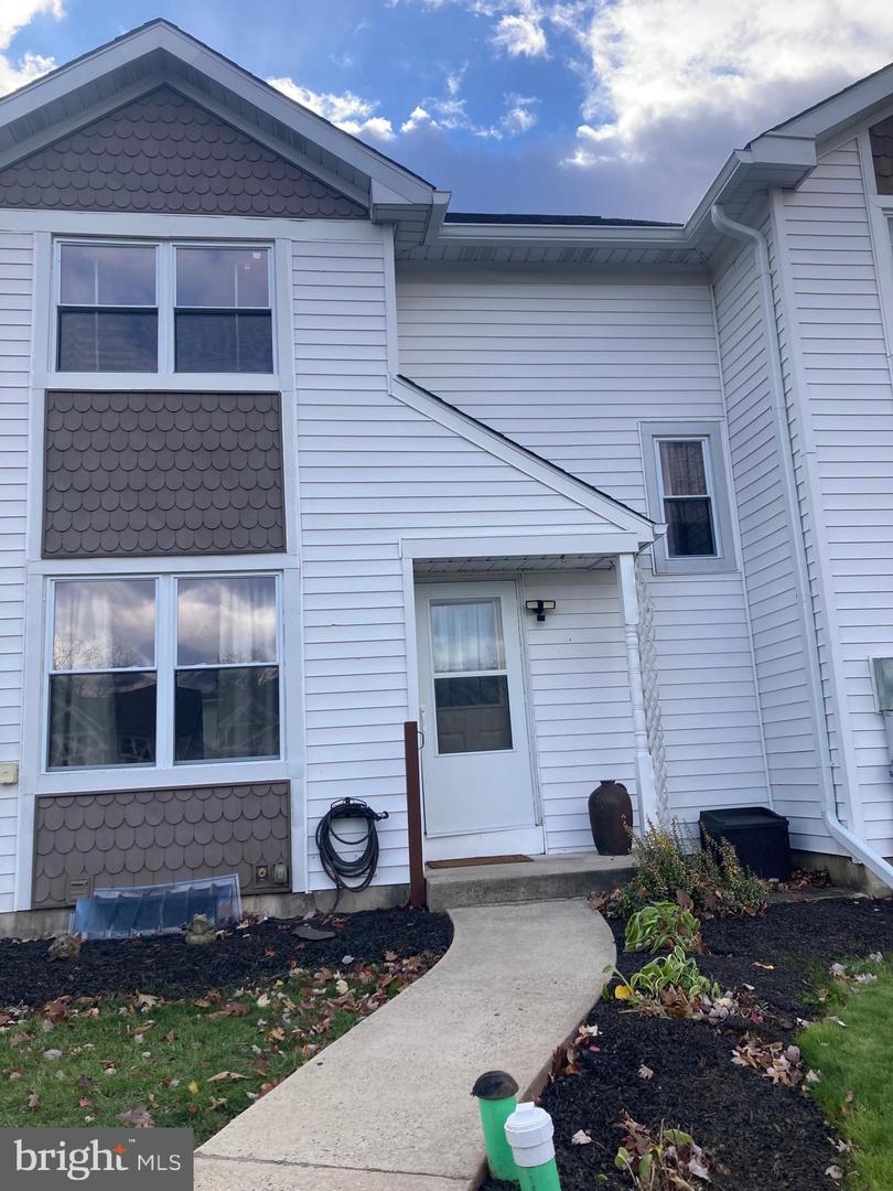 2730 Jean Drive, Hatfield