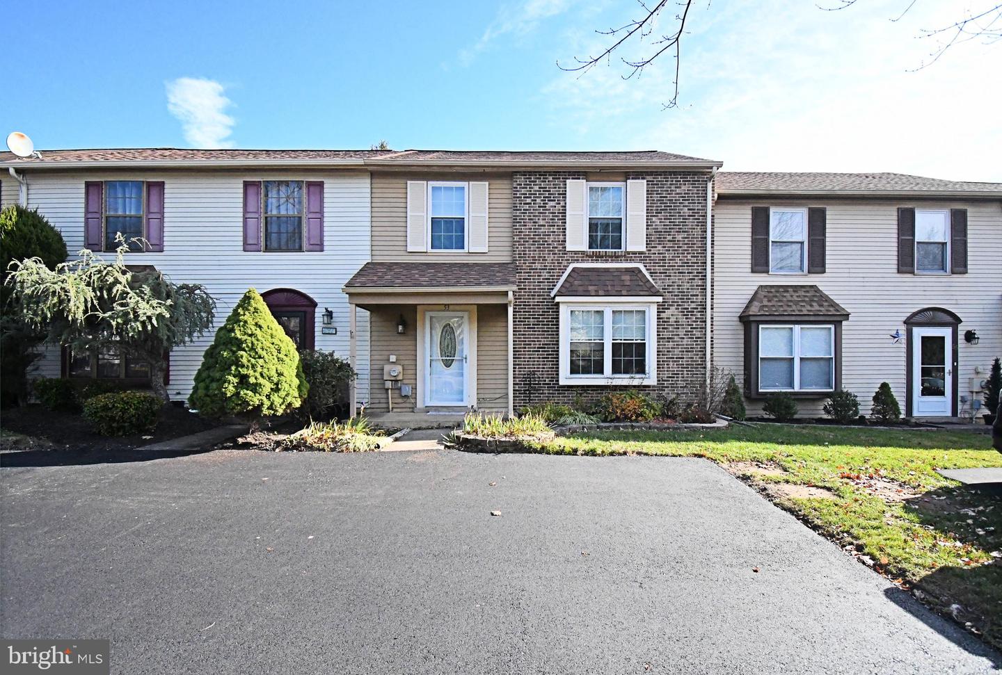 53 Loggers Mill Road, Horsham