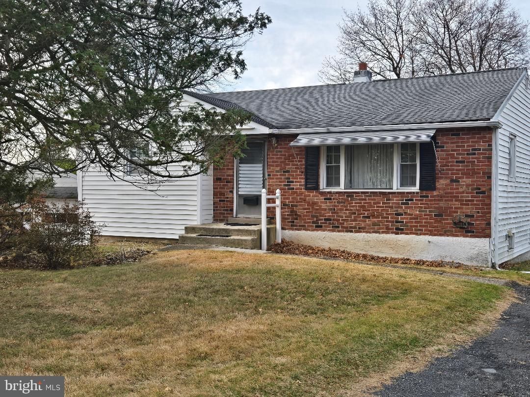 258 Garden Avenue, Horsham