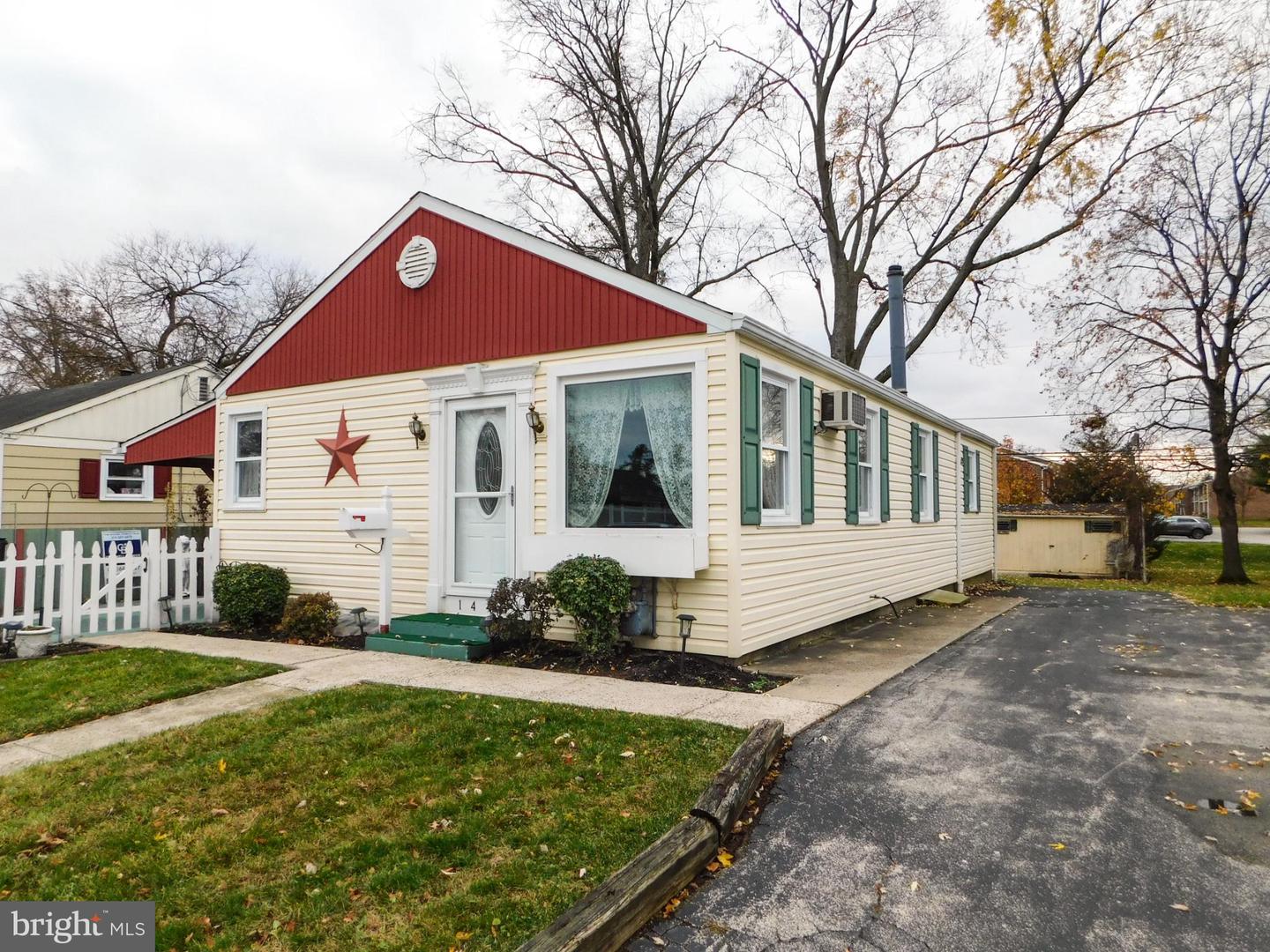 1448 W James Street, Jeffersonville