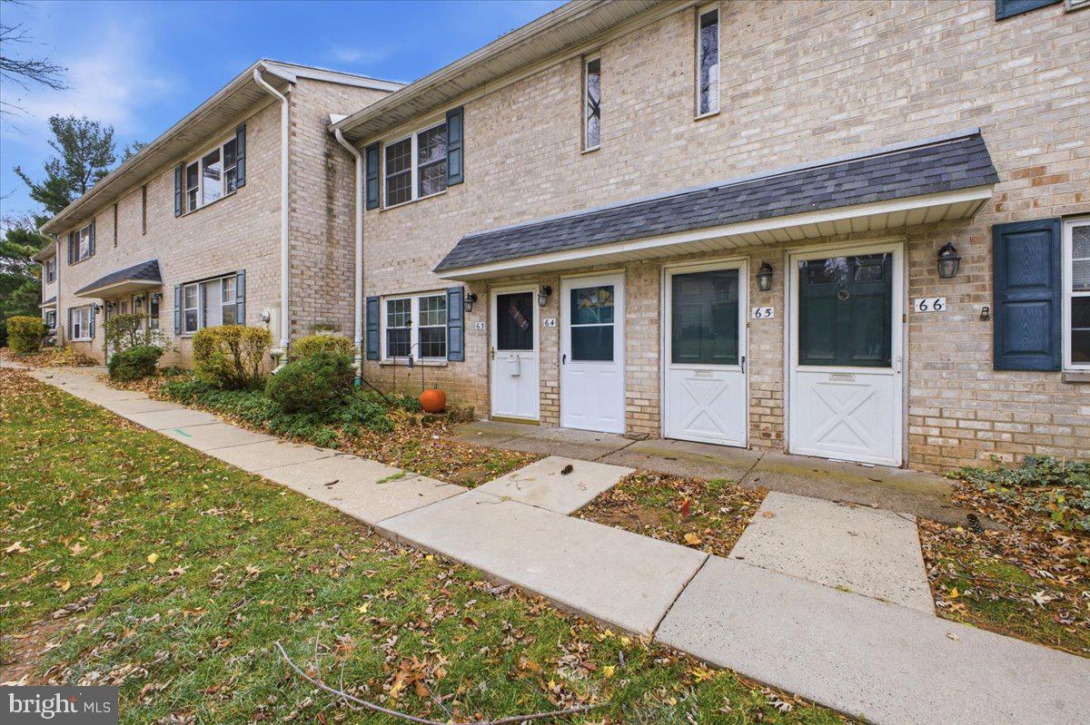 64 Cavendish Drive, Ambler