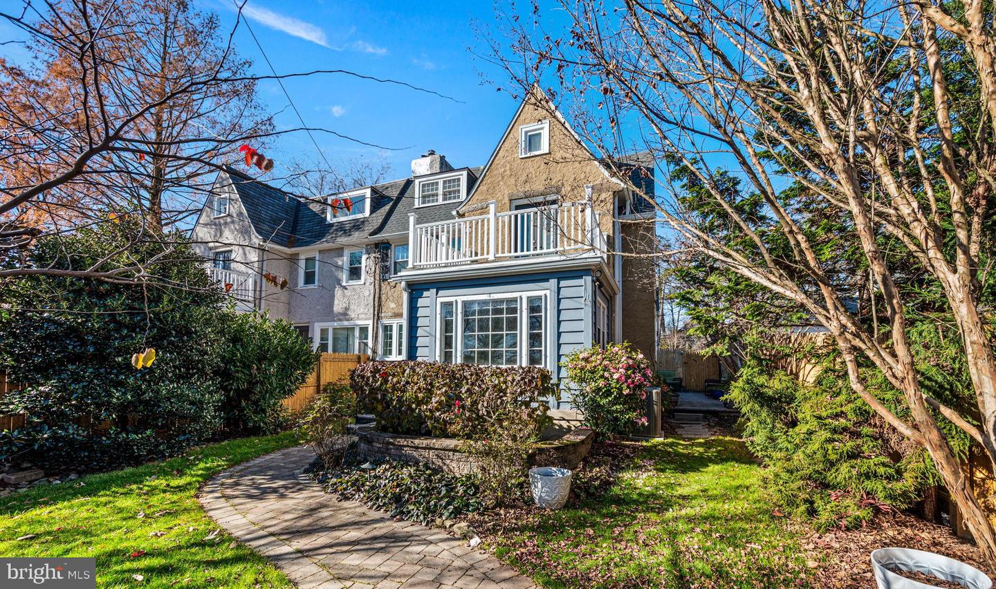 503 E Gravers Lane, Wyndmoor