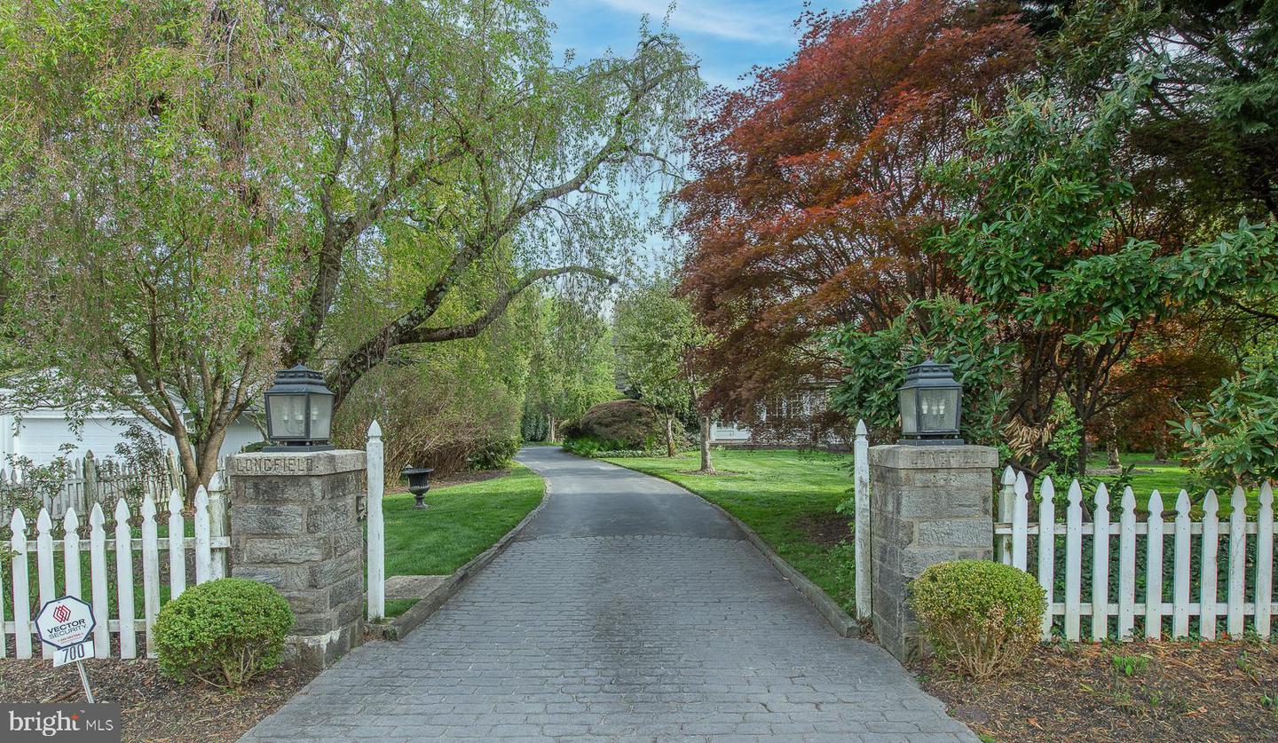 700 Hazelhurst Avenue, Merion Station