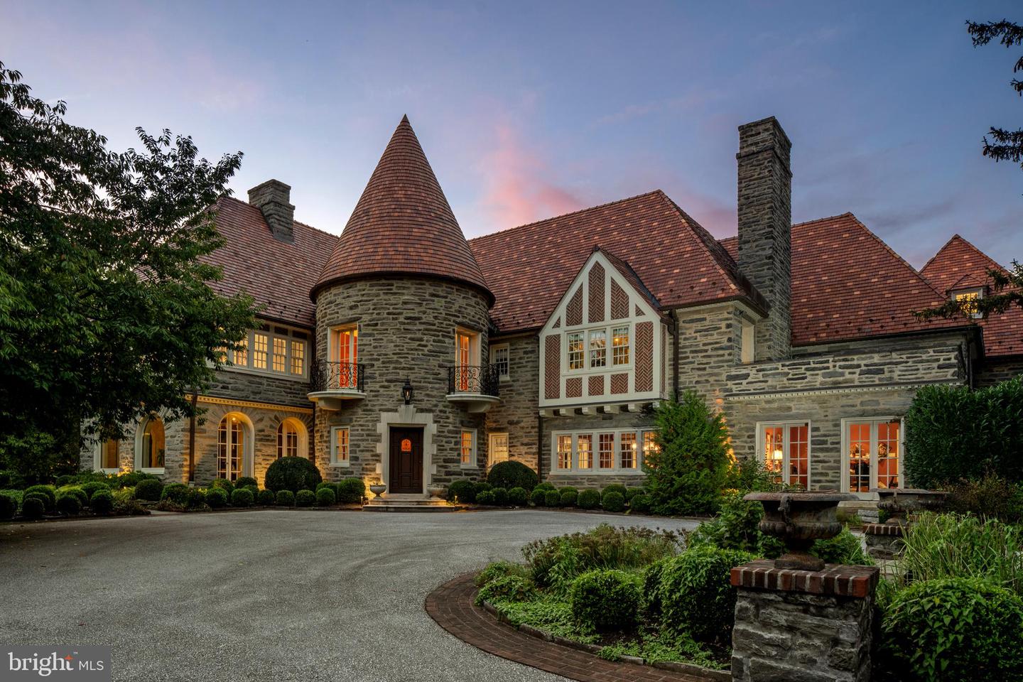 648 Creighton Road