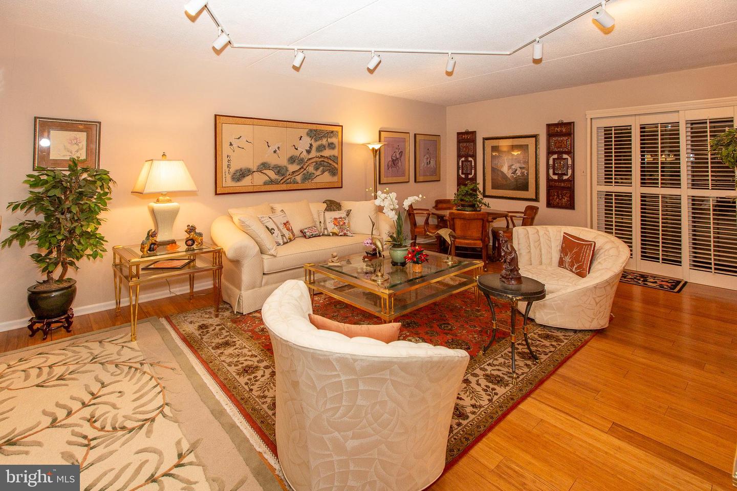 20332 Valley Forge Circle #332, King Of Prussia