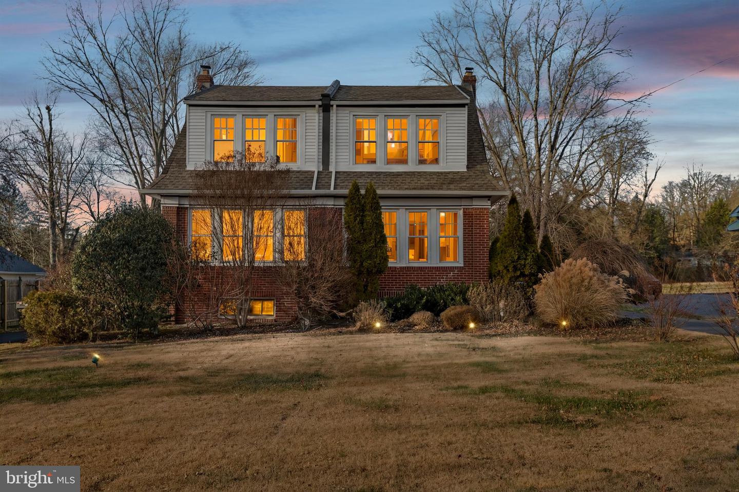 6329 E Valley Green Road, Flourtown