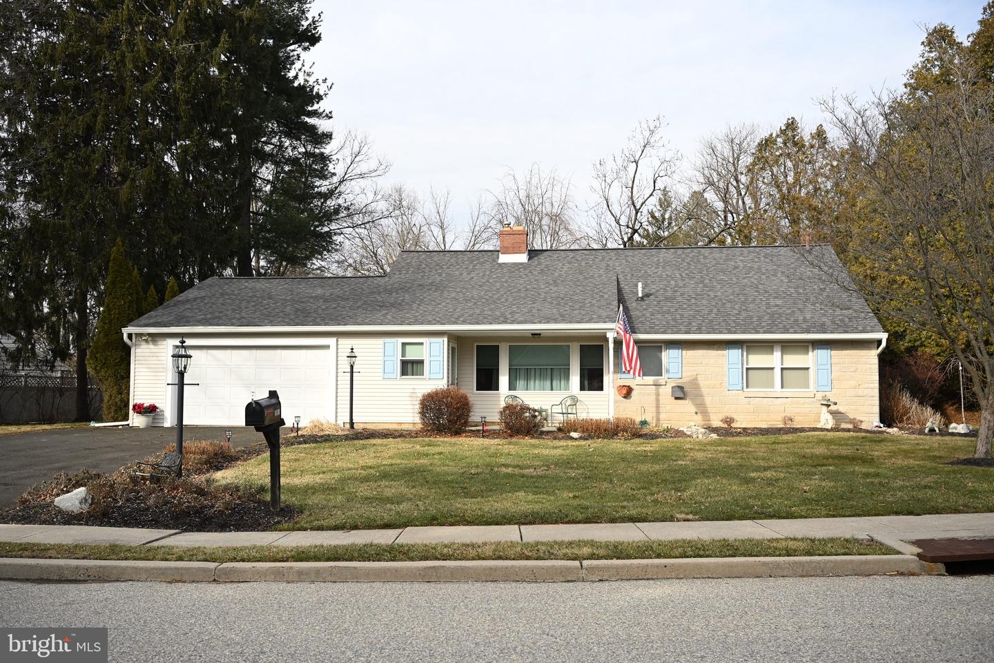 1009 Cromwell Road, Glenside