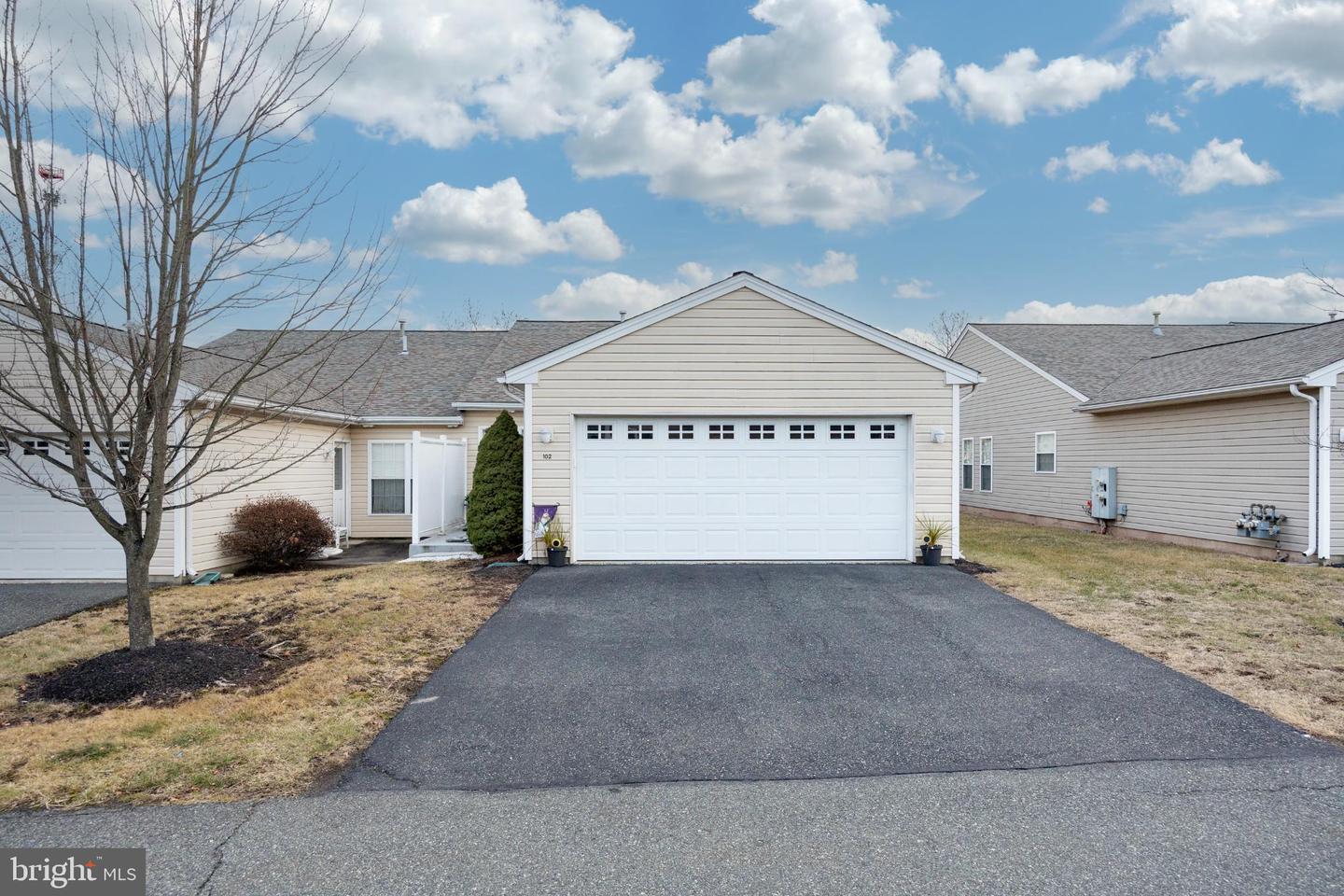 102 W Harmony Drive, Pottstown