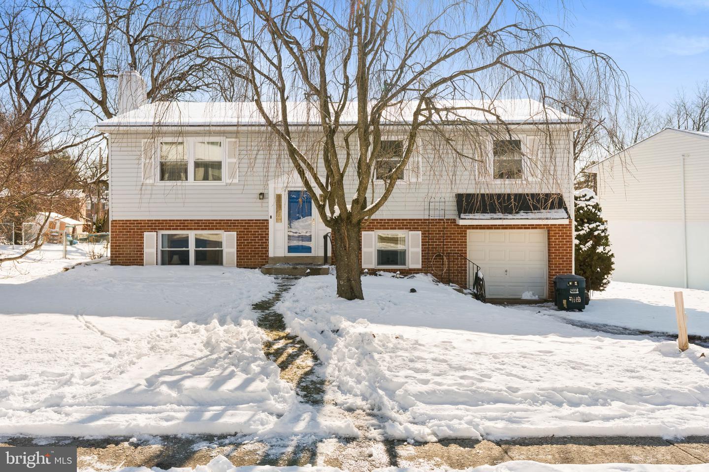 4066 Center Avenue, Lafayette Hill