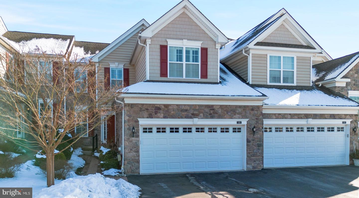 325 Joshua Tree Drive, Collegeville
