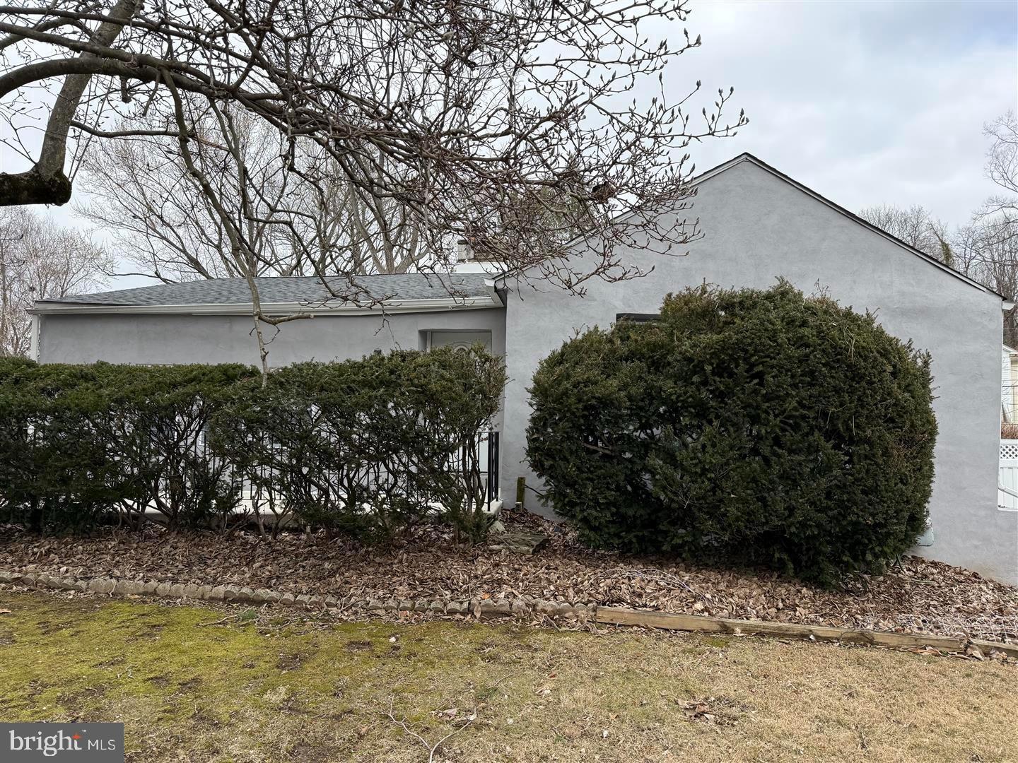 8002 Ivy Lane, Elkins Park