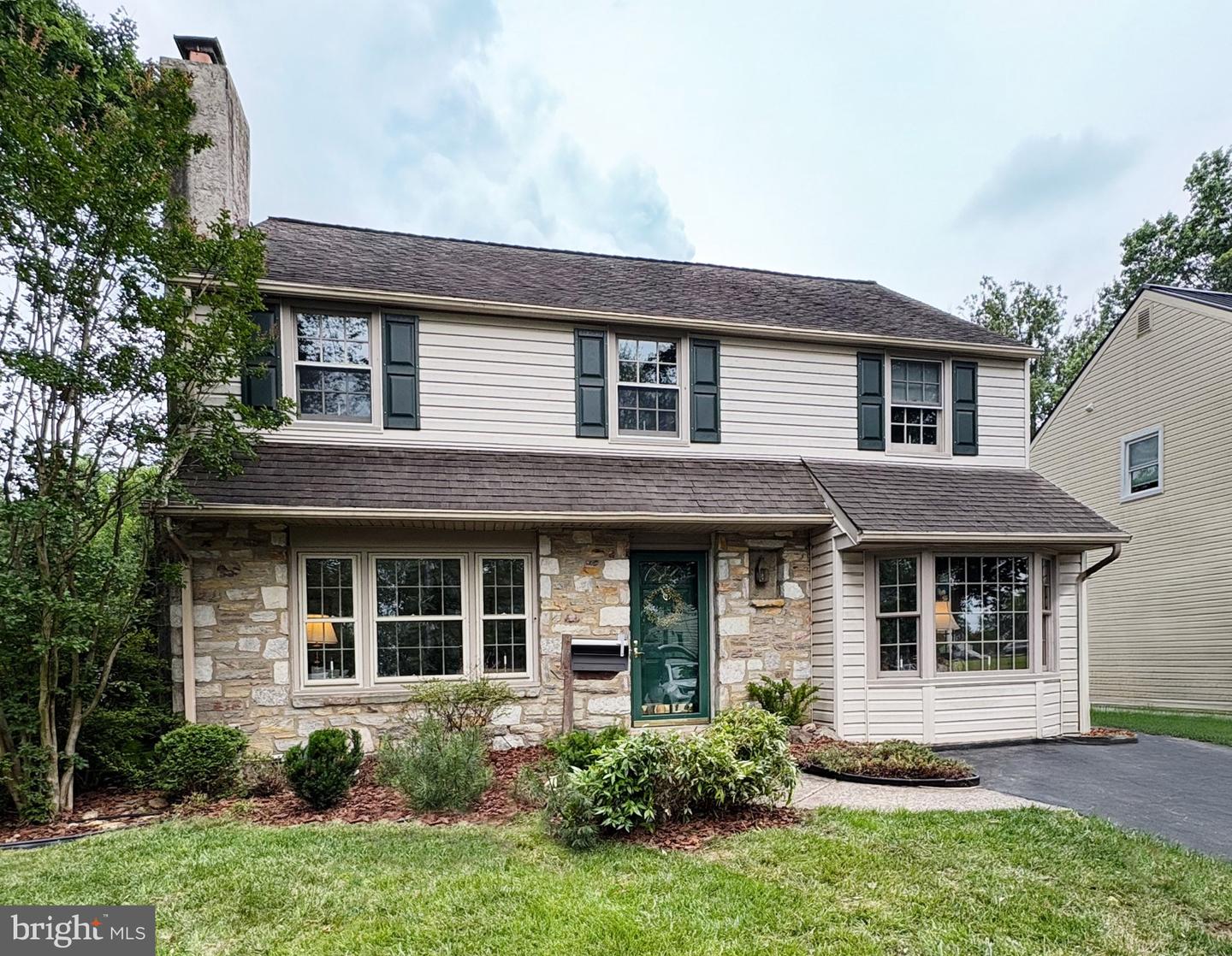 303 Greenhill Road, Willow Grove